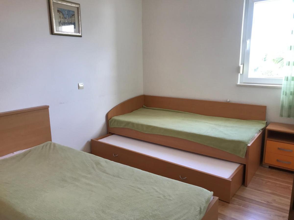 Apartments Marta Дуче Екстер'єр фото