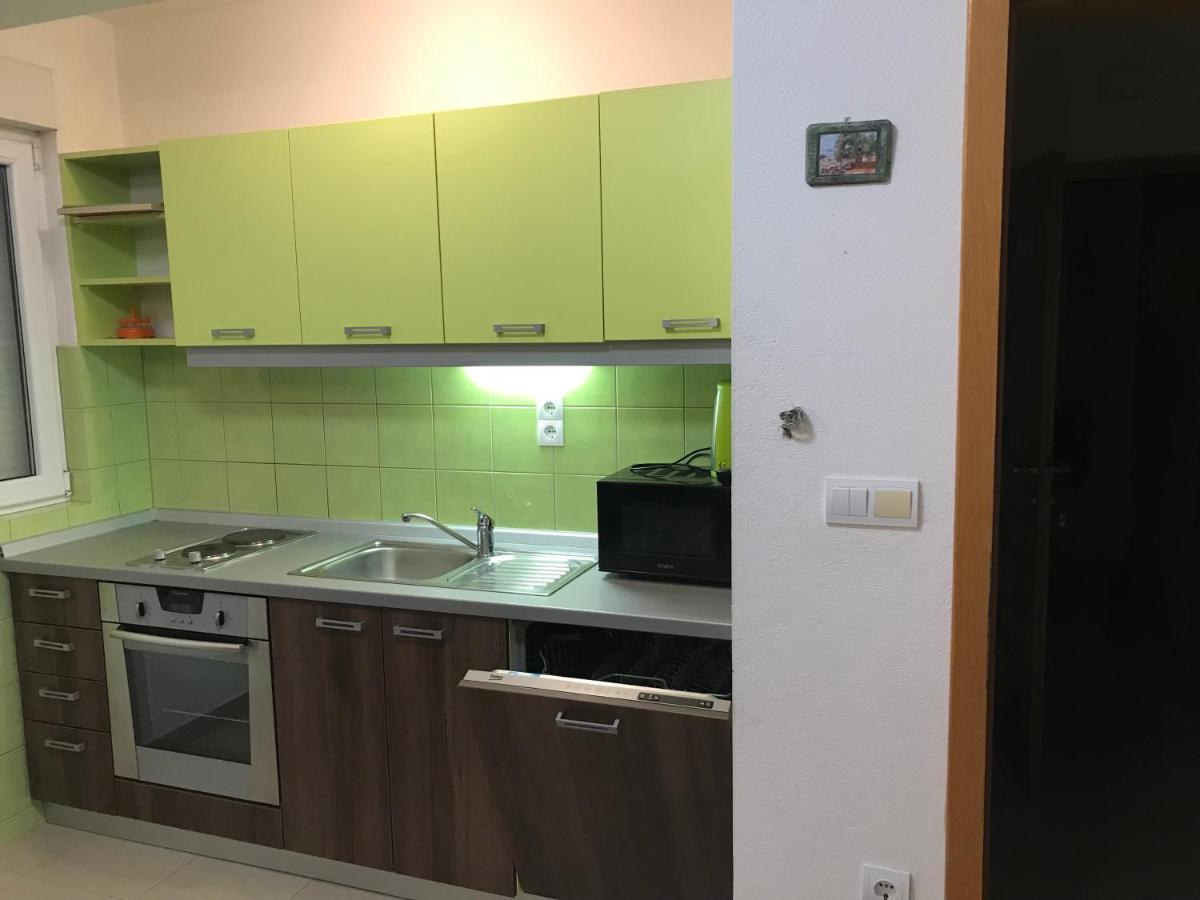 Apartments Marta Дуче Екстер'єр фото